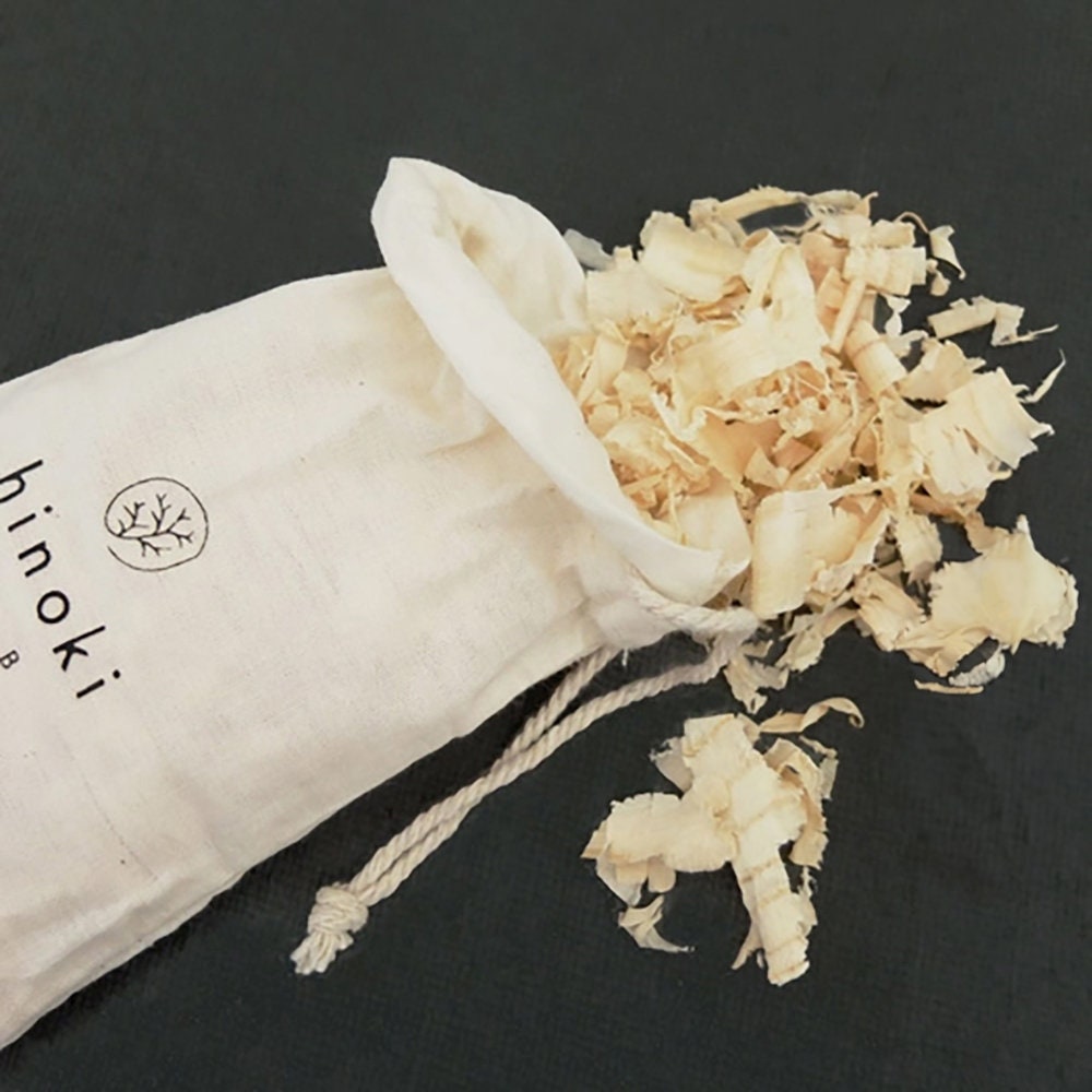 Japanese Hinoki Wood Essential Oil & Sachet, Calming, Relaxing Oil, Premium diffuse Fragrance, Unique Gift, Hand Crafted Incense Smell Goods